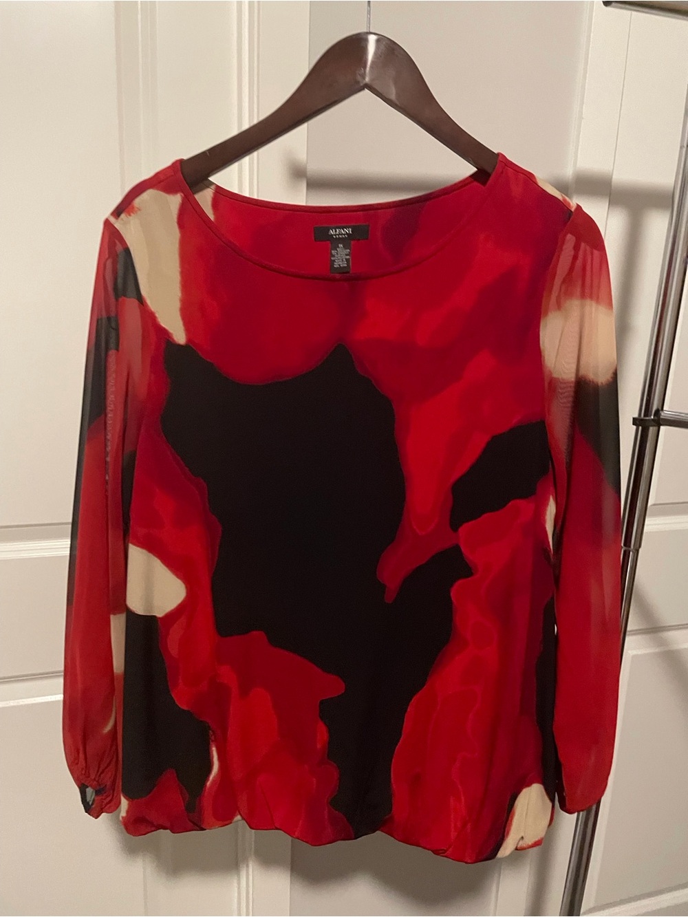 Alfani Red Black Cream Abstract Long-Sleeve Blouse